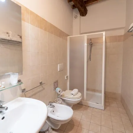 Hotel La Loggia Di San Martino 3*