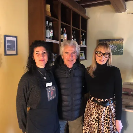 La Loggia Di San Martino فندق